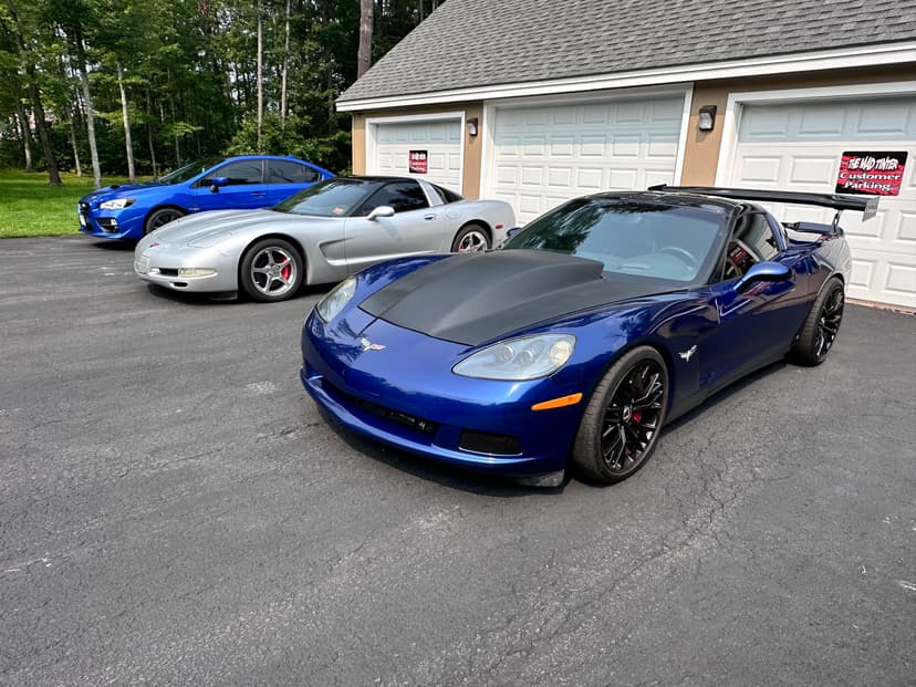Lineup of vehicles with professional window tint by The Mad Tinter